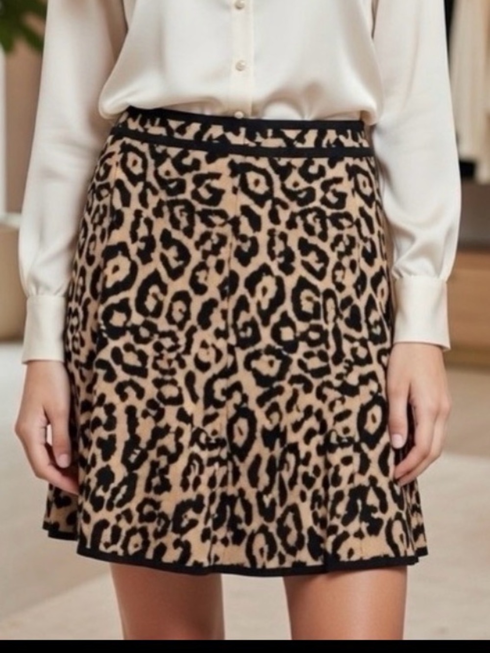 GUESS Brown Black Leopard Print Knit Mini Skirt Chic Stretchy Style